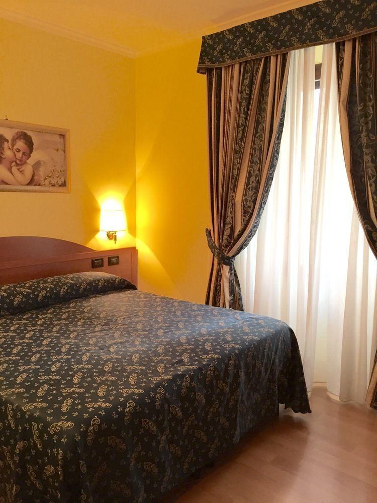 Rest Guesthouse Rome Bagian luar foto