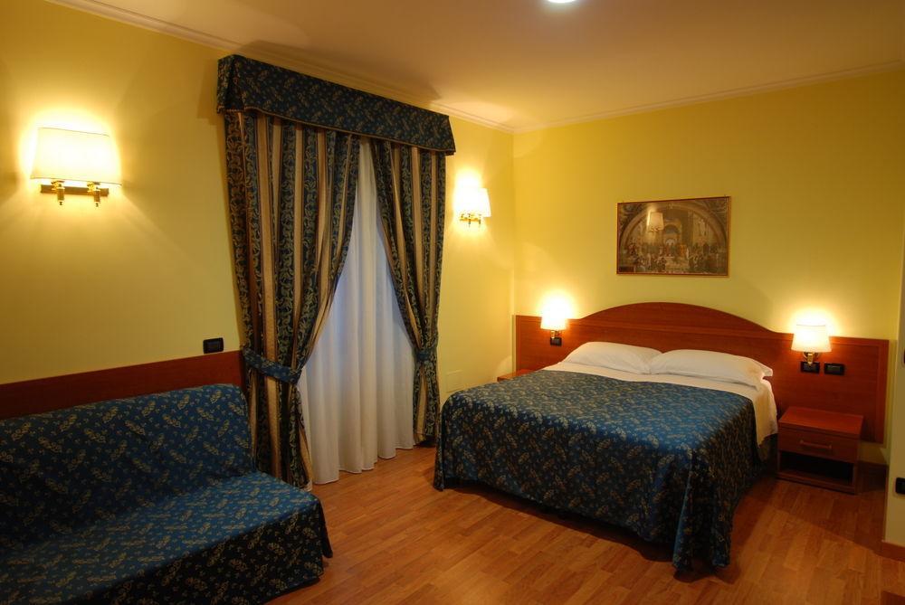 Rest Guesthouse Rome Bagian luar foto