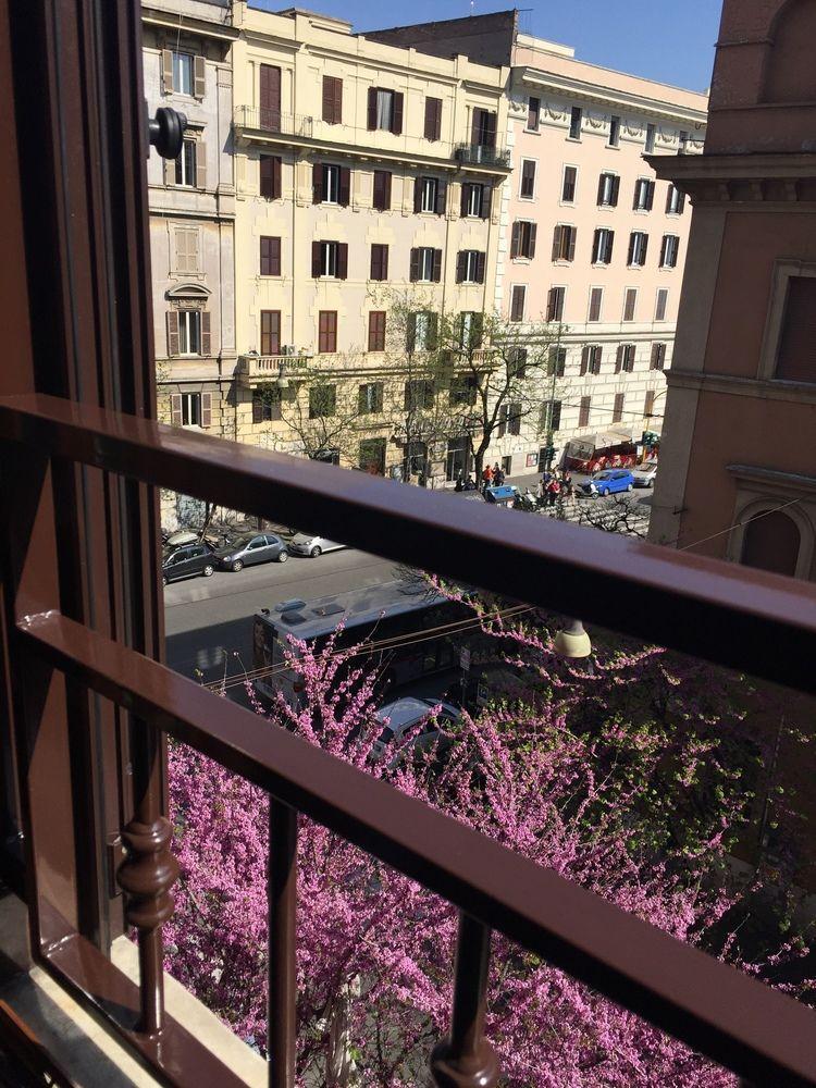 Rest Guesthouse Rome Bagian luar foto