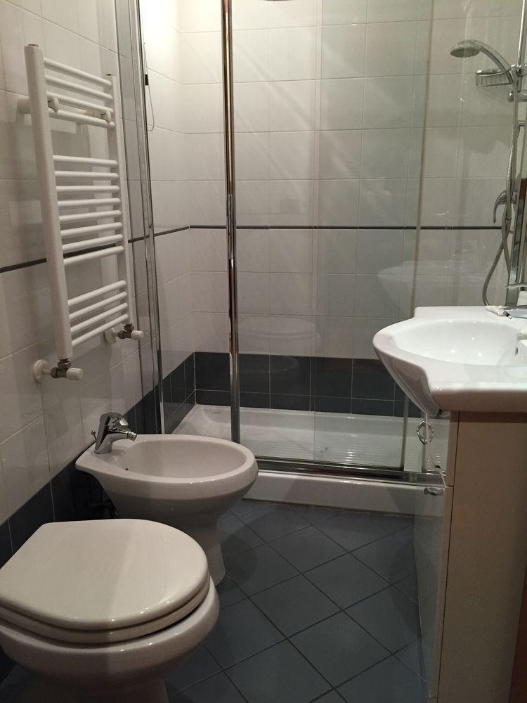 Rest Guesthouse Rome Bagian luar foto