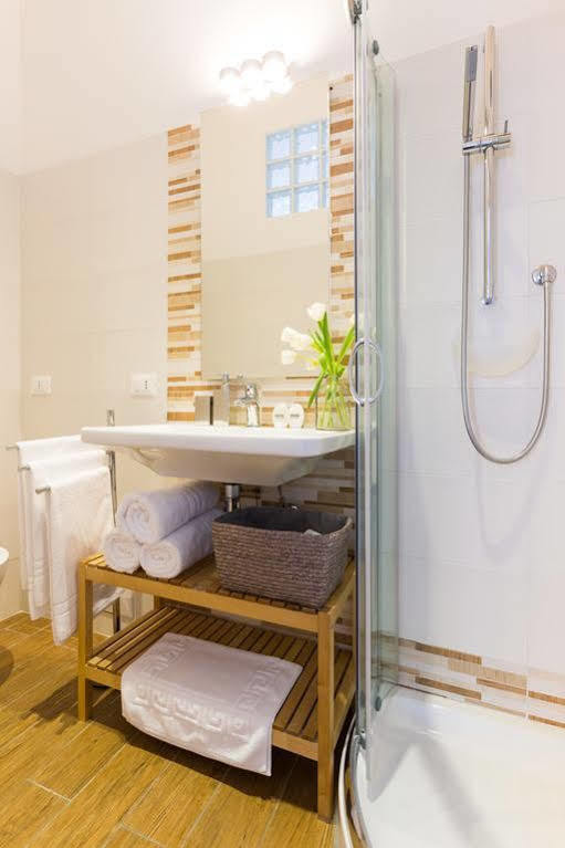 Rest Guesthouse Rome Bagian luar foto